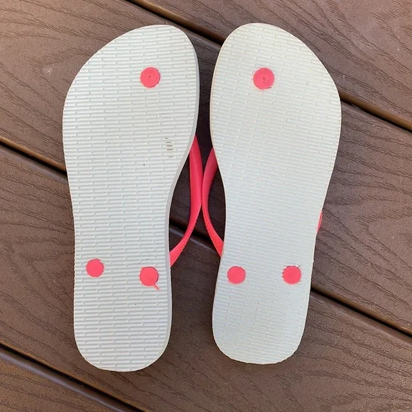 *Like New* Size 7/8 Havaianas Slim Flip Flops - Picture 2 of 4